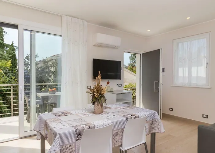 Beatrice Lejlighed *